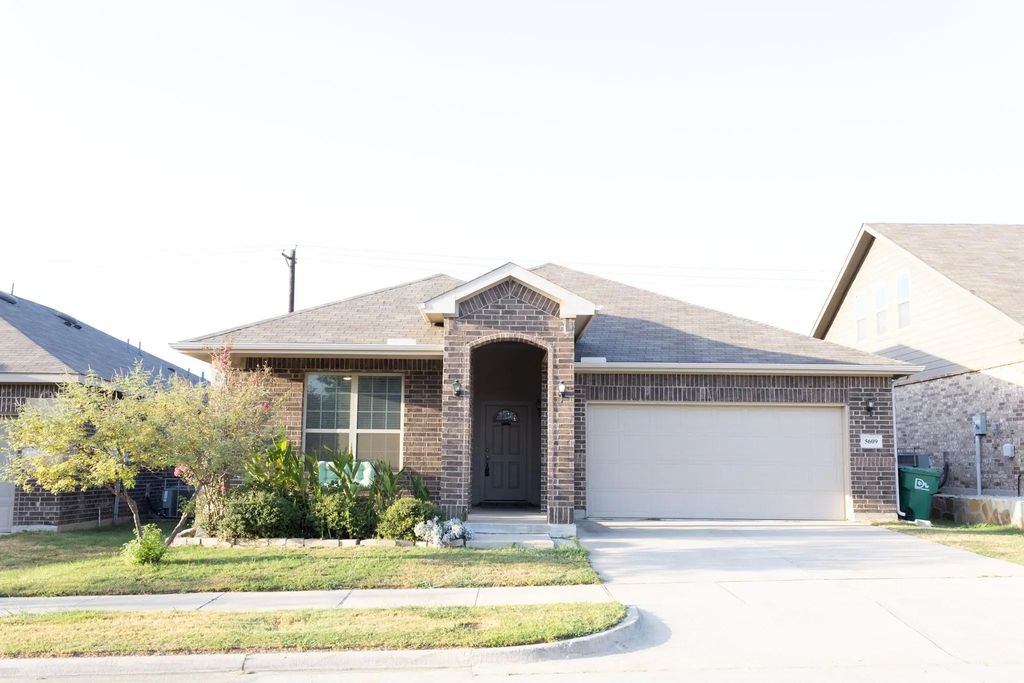 5609 Sea Cove Lane, Denton