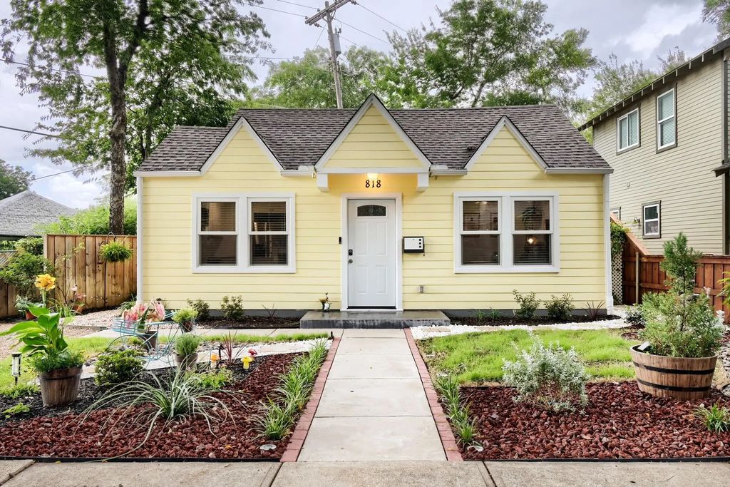 818 N Windomere Avenue, Dallas
