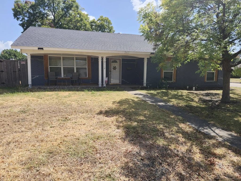 3112 Jamestown Drive, Mesquite
