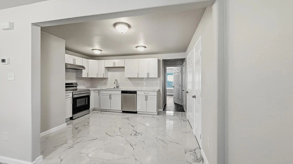5108 Dallas Avenue, Fort Worth