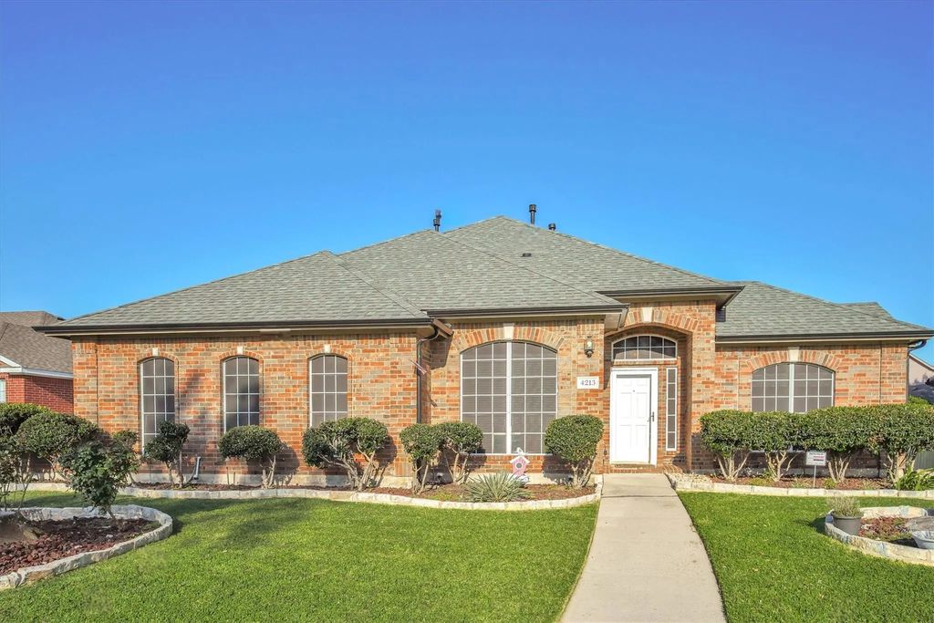 4213 Forestedge Drive, Grand Prairie