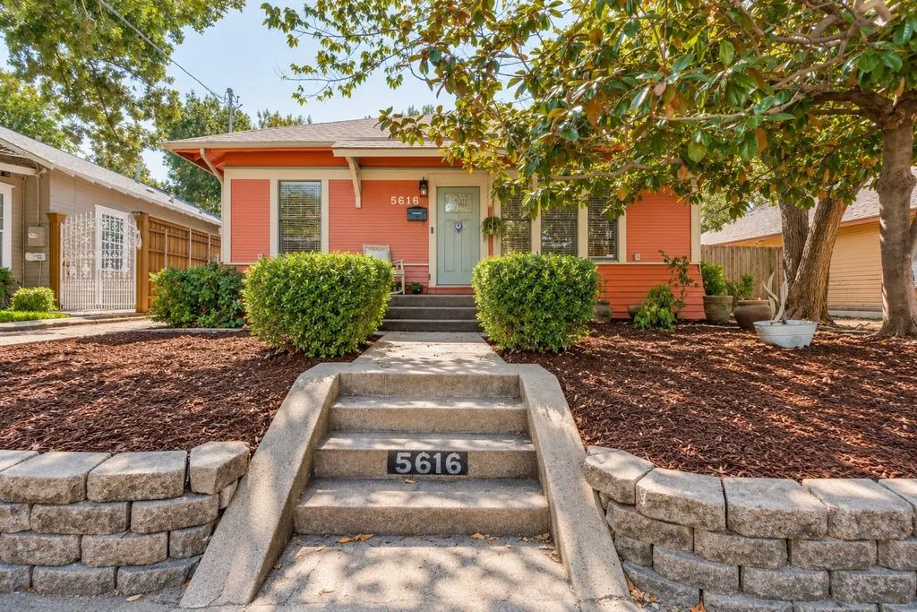 5616 Junius Street, Dallas