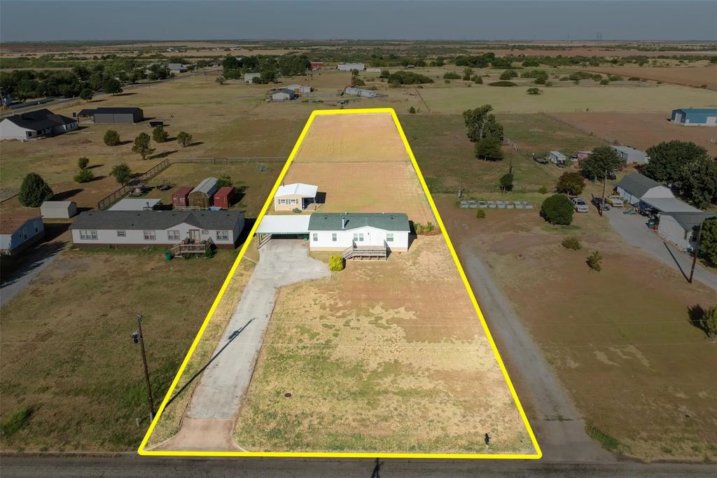 1001 S Fm 369, Burkburnett