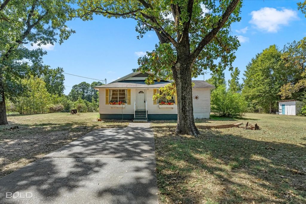 2054 La 2 Highway, Plain Dealing