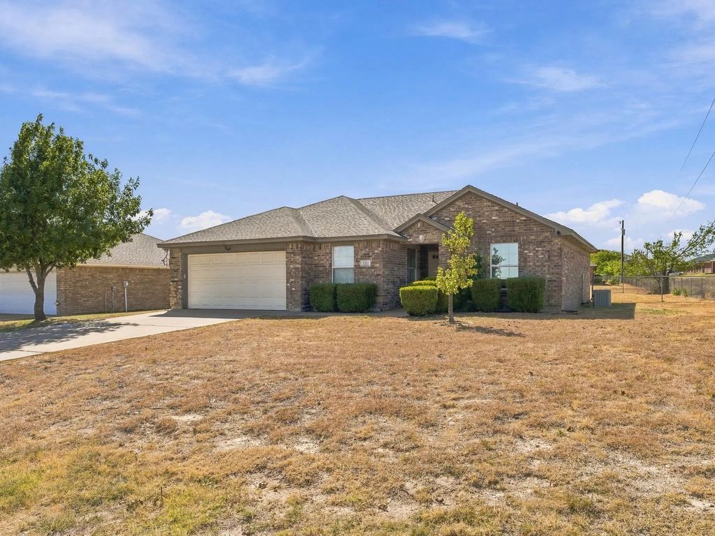 1711 Chenoweth Street, Decatur