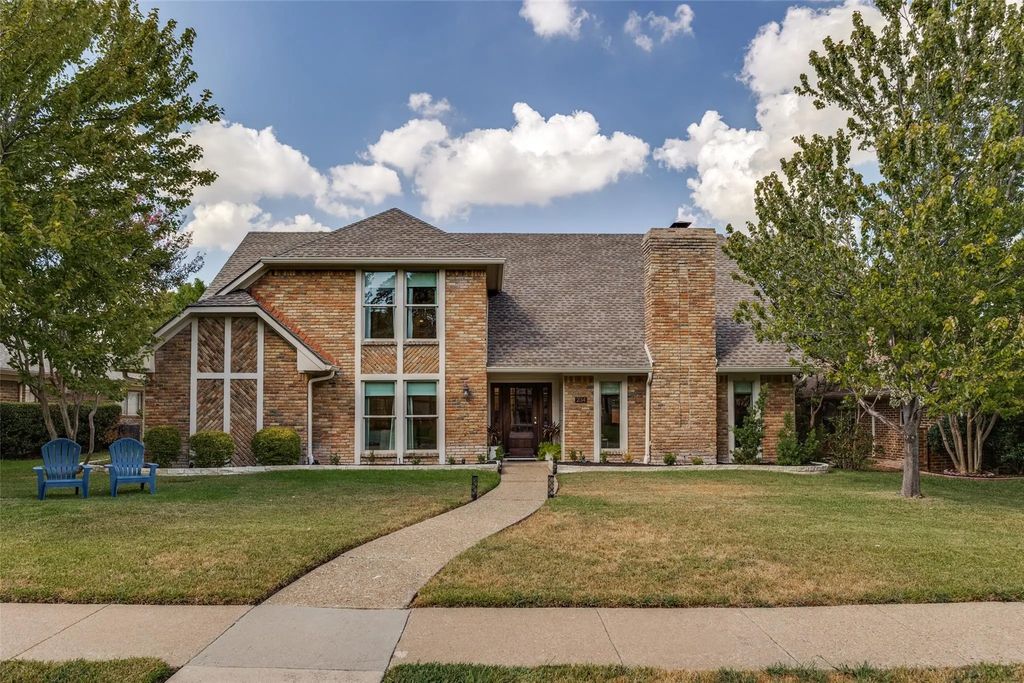 234 Woodcrest Drive, Richardson
