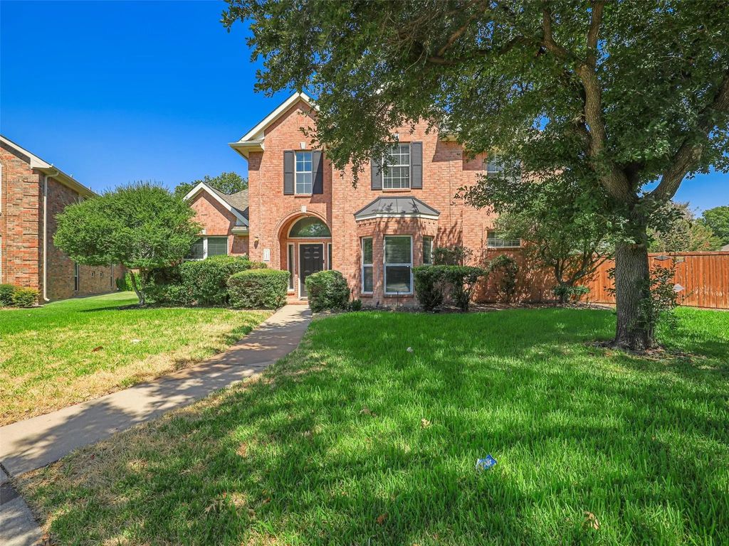 1206 Bel Air Drive, Allen