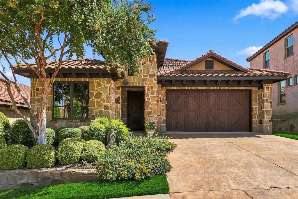 2912 Siena Drive, Denton