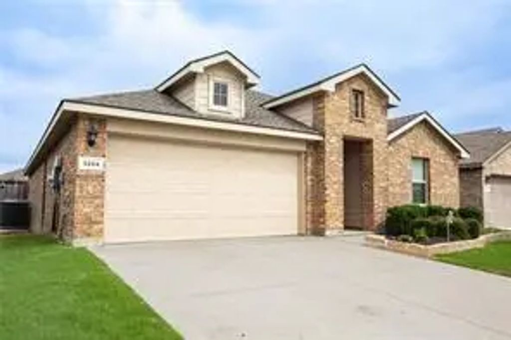 3204 Quiet Valley Road, Fort Worth