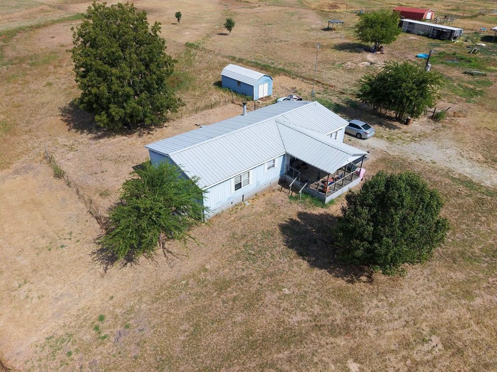 18940 Dove Lane, Terrell