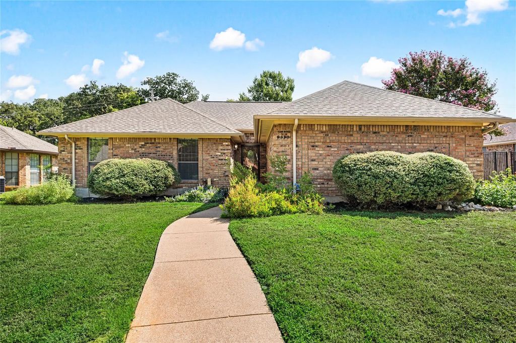 5433 Dana Point Drive, Arlington