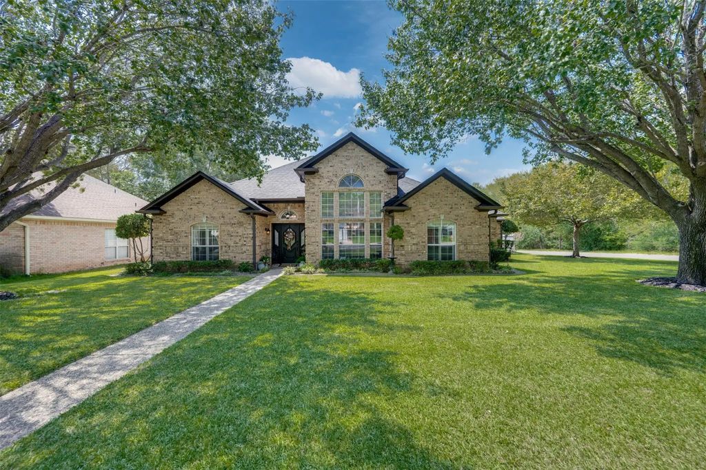 1318 Spring Branch Drive, Tyler
