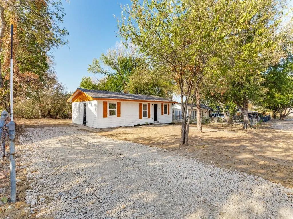 5217 Landino Street, Sansom Park