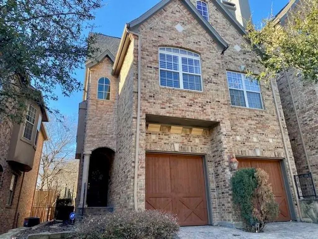 550 Rockingham Drive, Irving