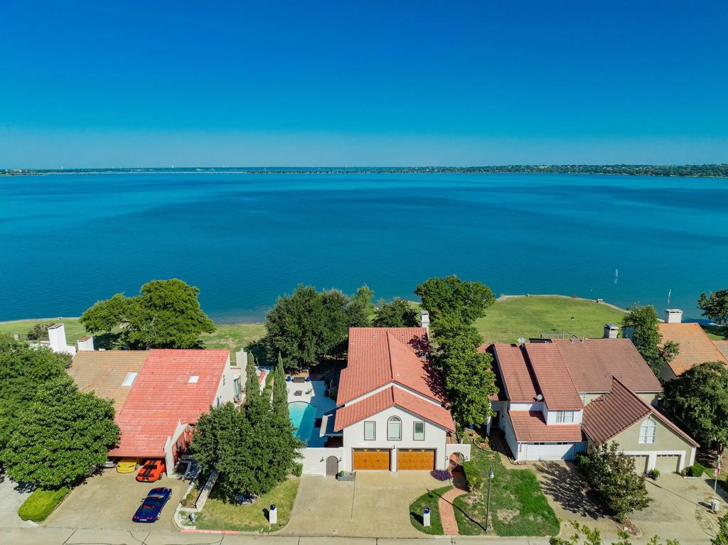 3422 Lakeside Drive, Rockwall