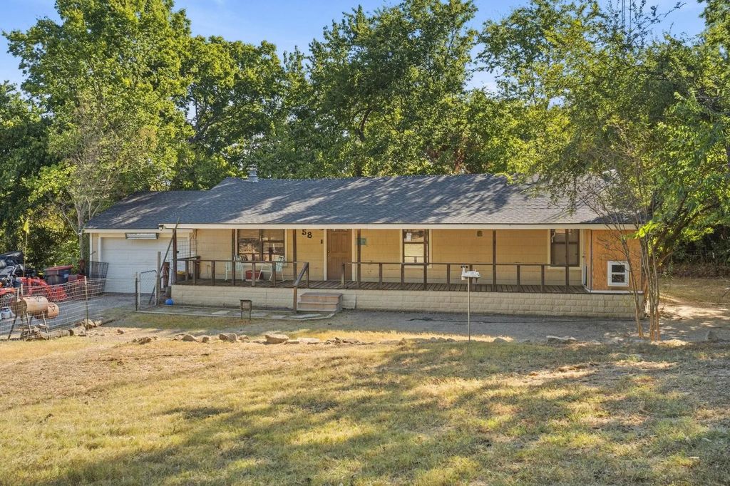 58 Wolf Front Road, Van Alstyne