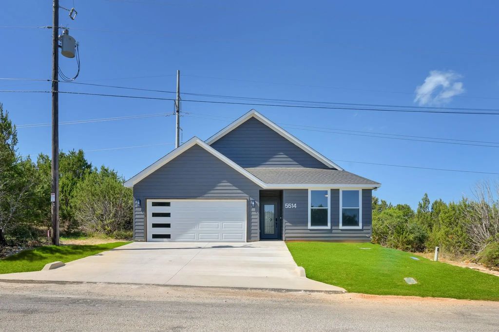 5514 Van Horn Drive, Granbury