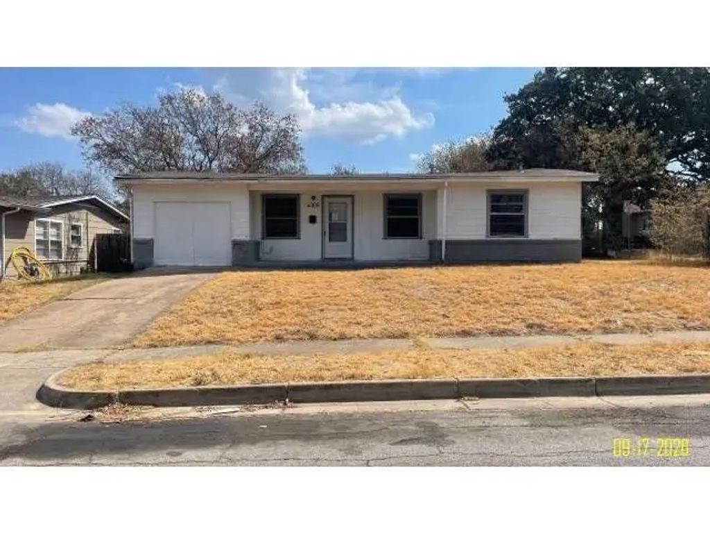 4305 Carmel Avenue, Fort Worth