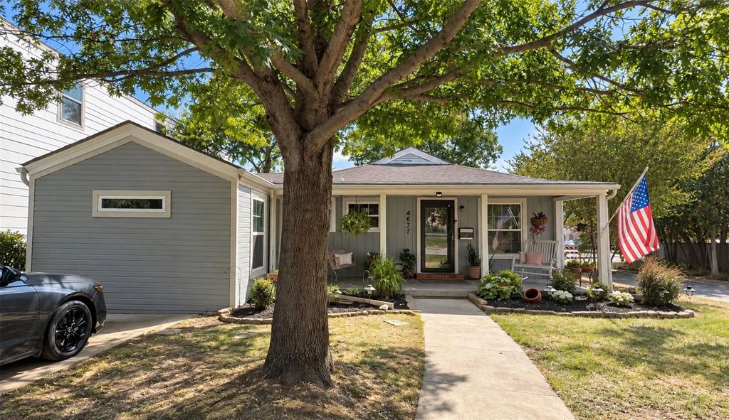 4637 Calmont Avenue, Fort Worth