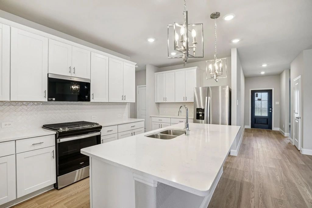 10816 Colonial Heights Lane, Fort Worth