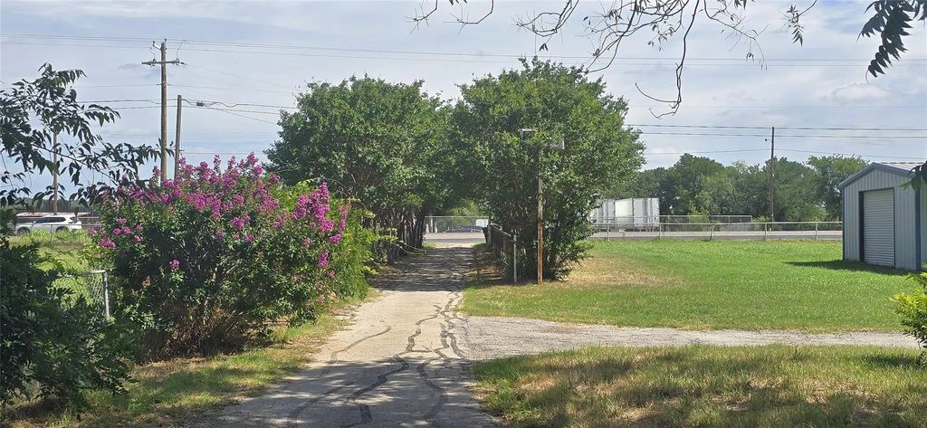 8295 Palo Pinto Highway, Mineral Wells
