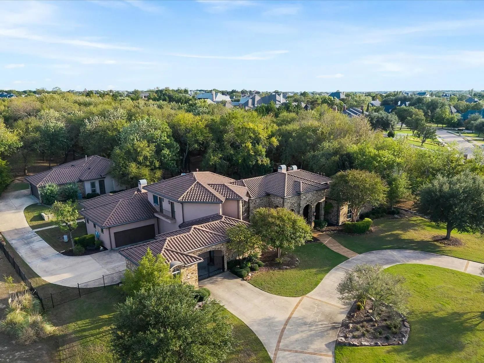Photo of Listing #21390138