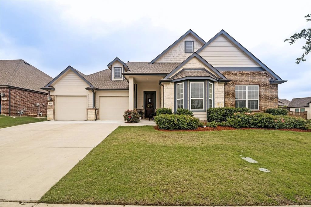 2618 Long Common, Rockwall
