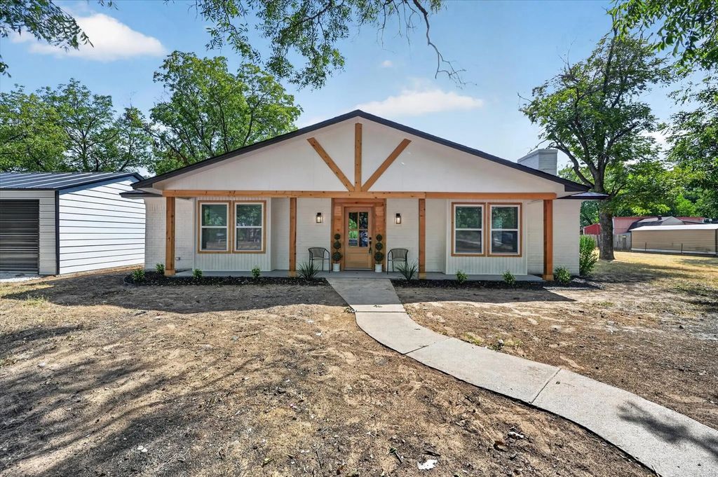 4512 Cross Timber Road, Burleson