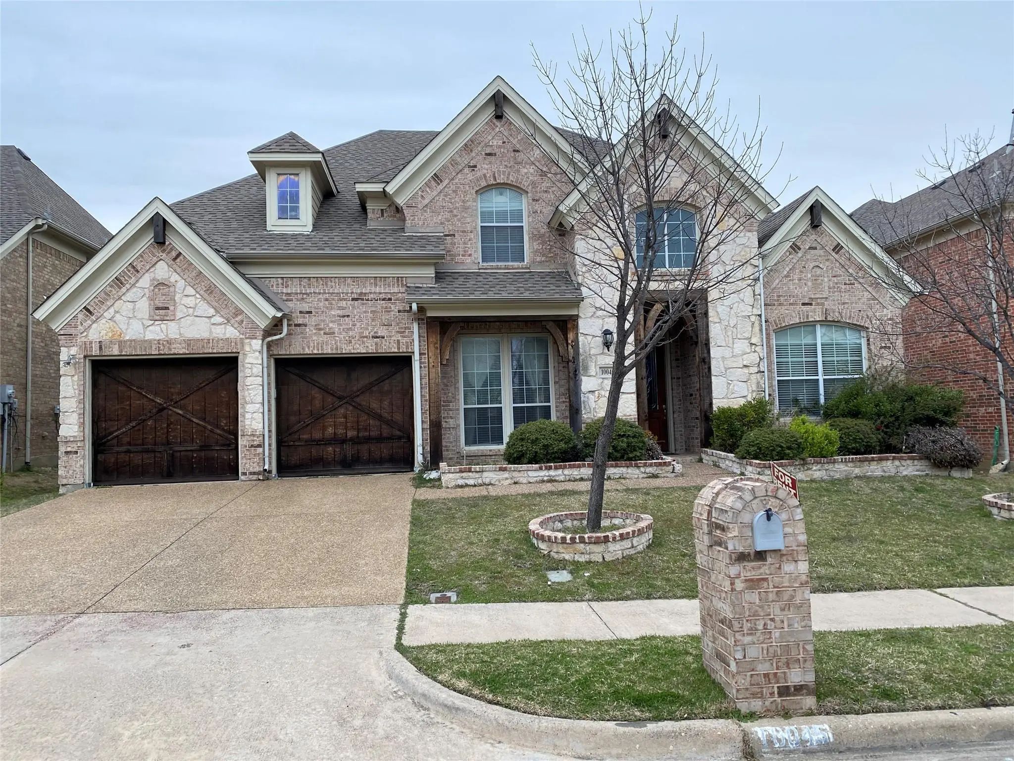 Photo of Listing #21390296