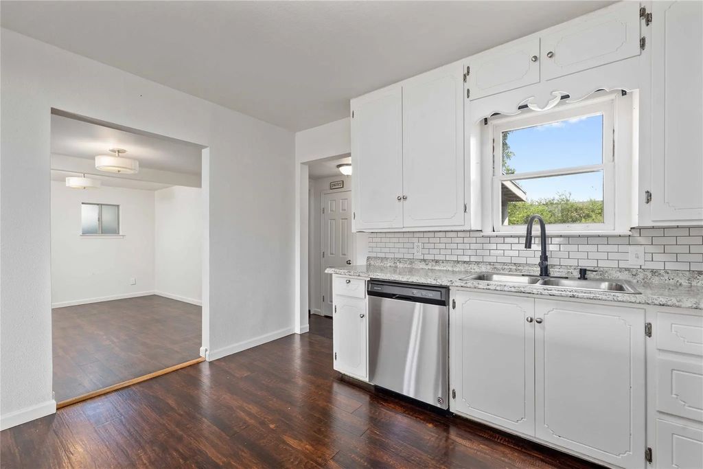 204 Northline Drive, Early