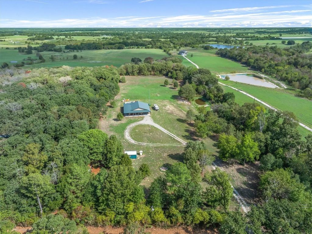 1109 Vz County Road 2303, Canton
