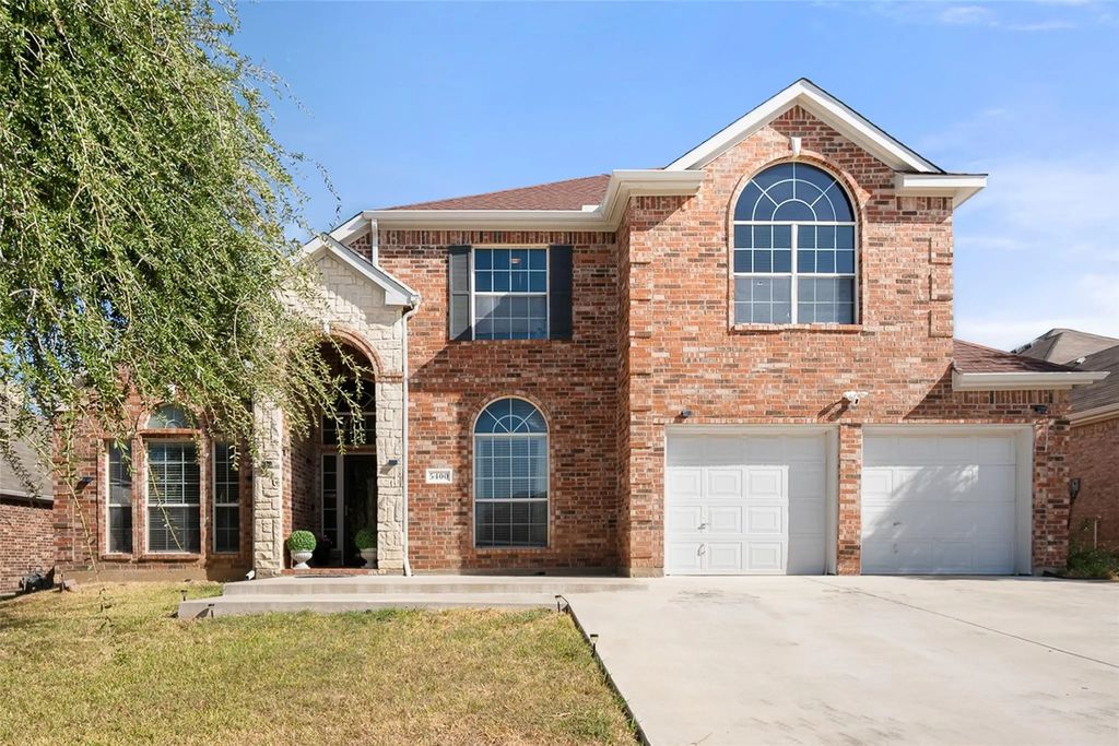 5400 Rolling Meadows Drive, Fort Worth