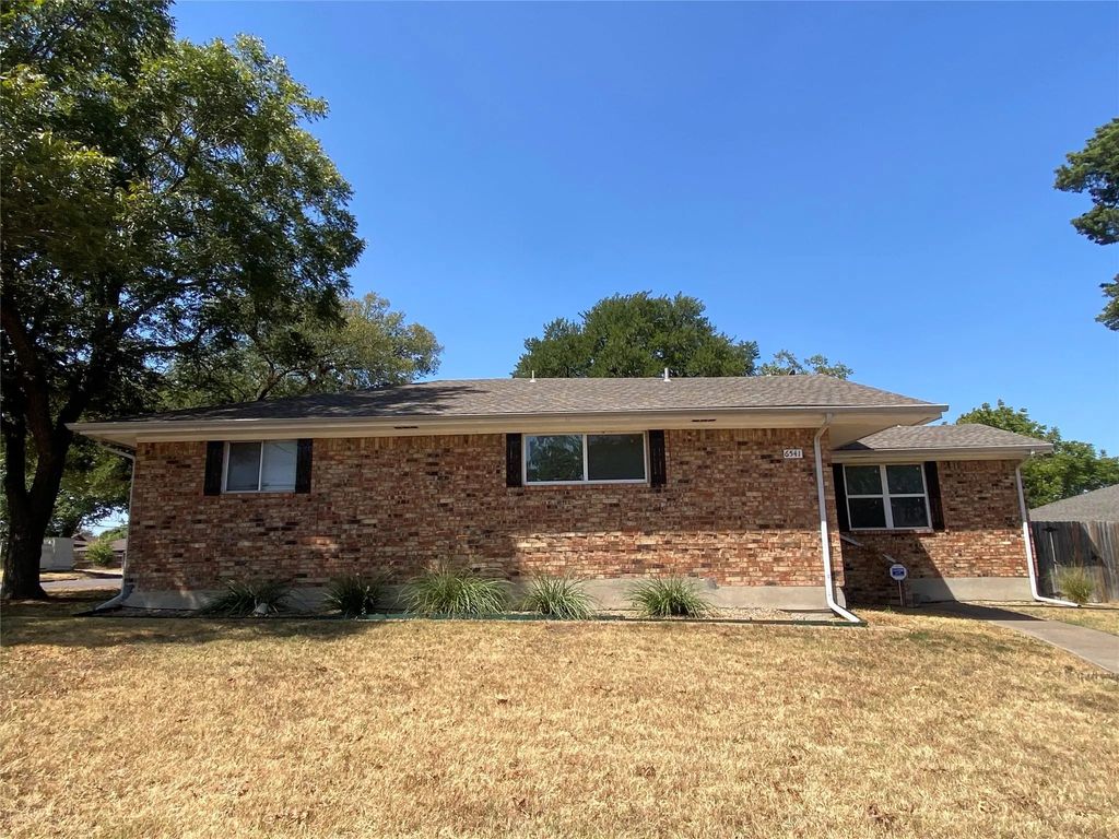 6541 Rock Canyon Trail, Dallas