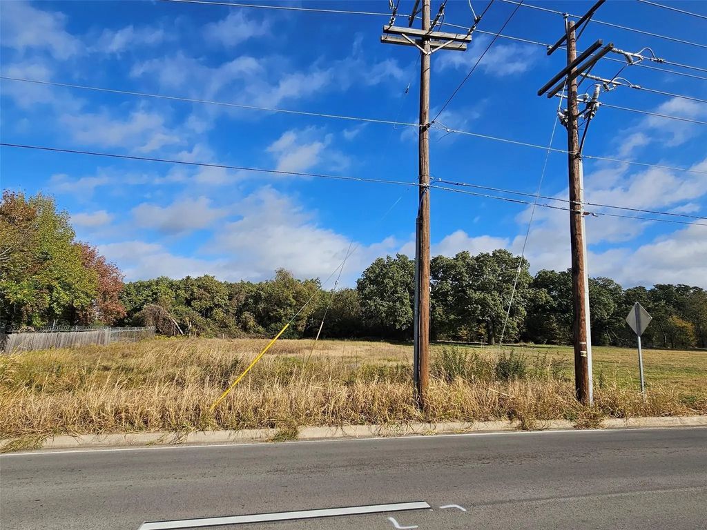 7609 John T White Road, Fort Worth
