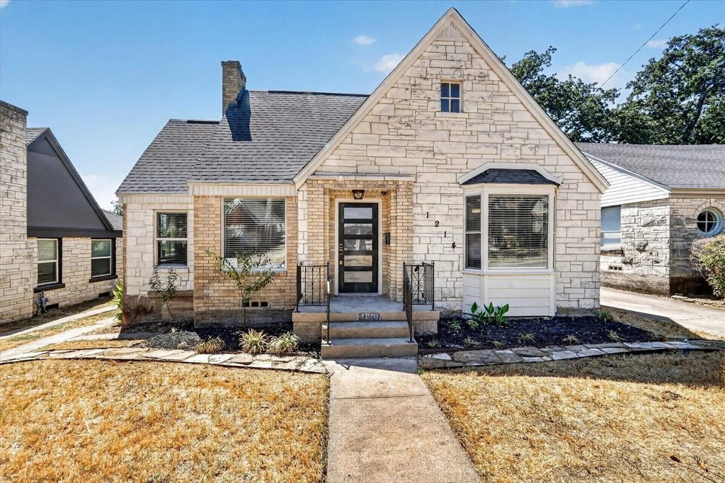 1214 E Waco Avenue, Dallas