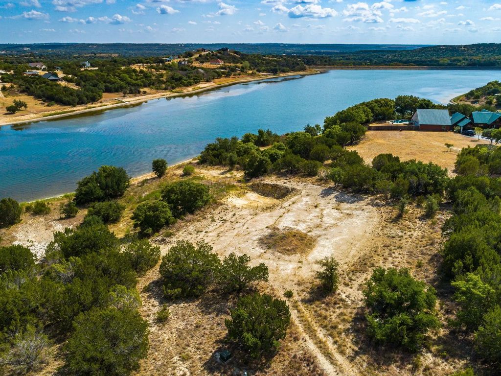 150 Blue Marlin Court, Bluff Dale