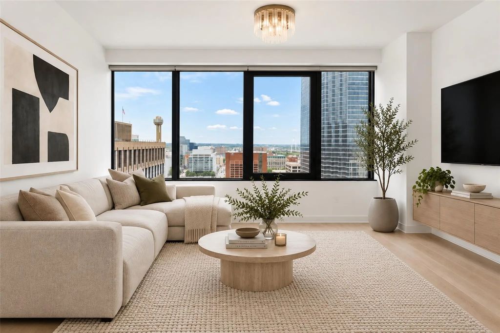 1200 Main Street 1802, Dallas
