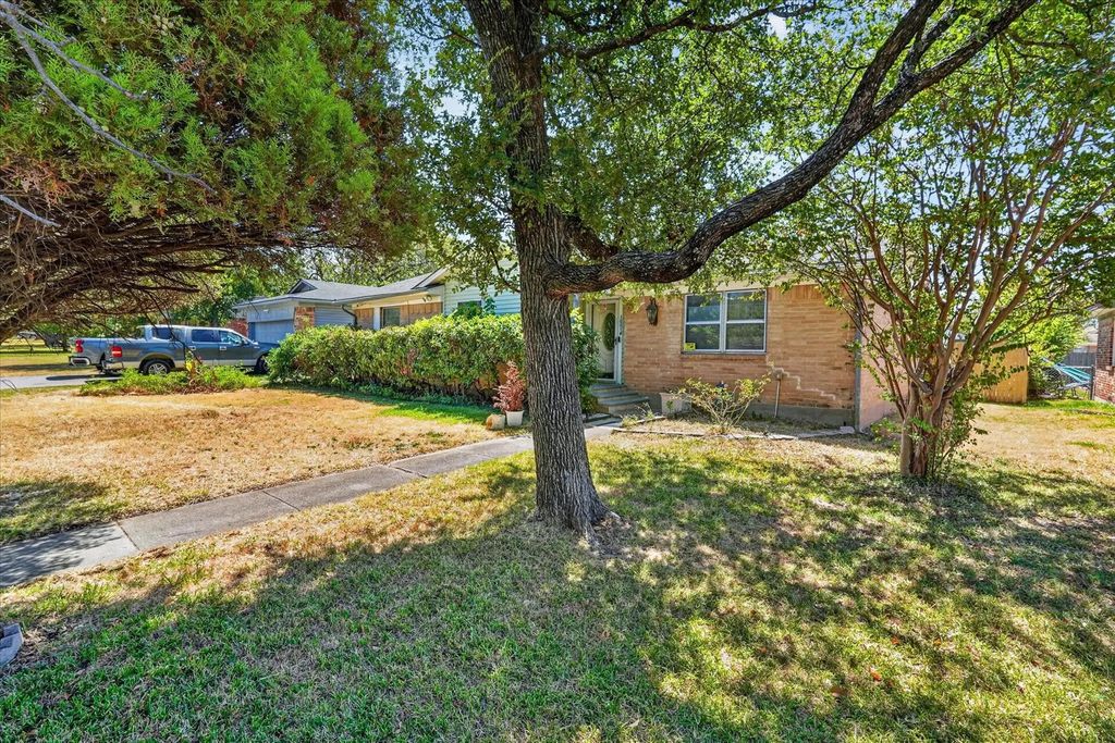 10014 Mesita Drive, Dallas