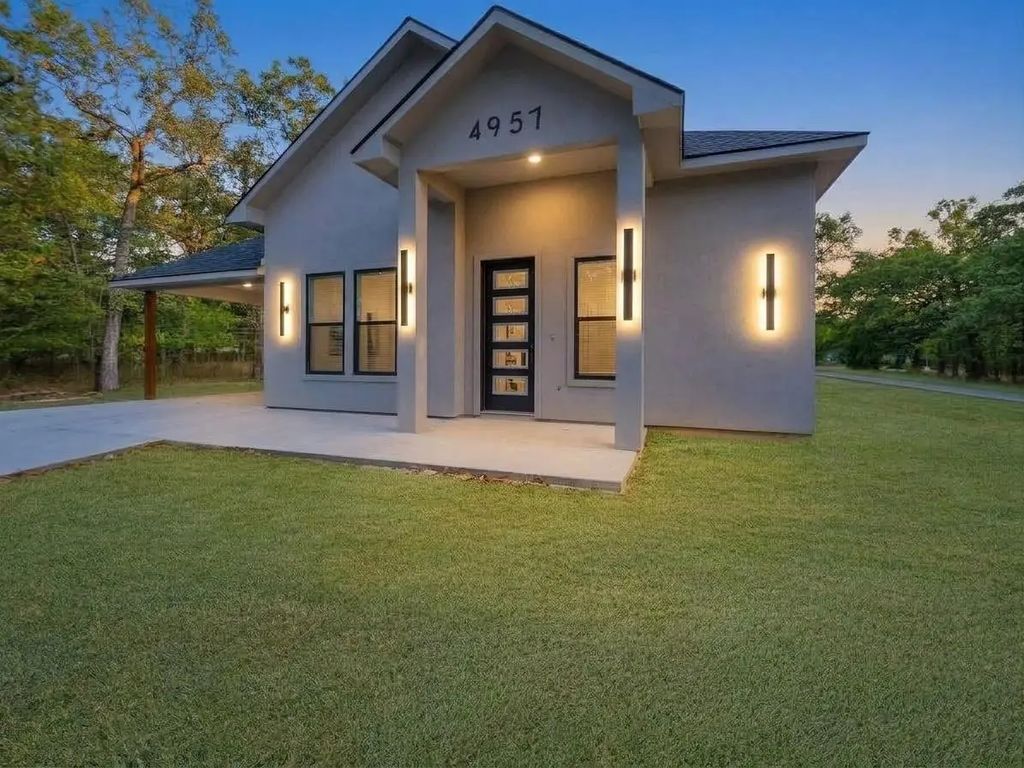 4957 La Prada, Malakoff