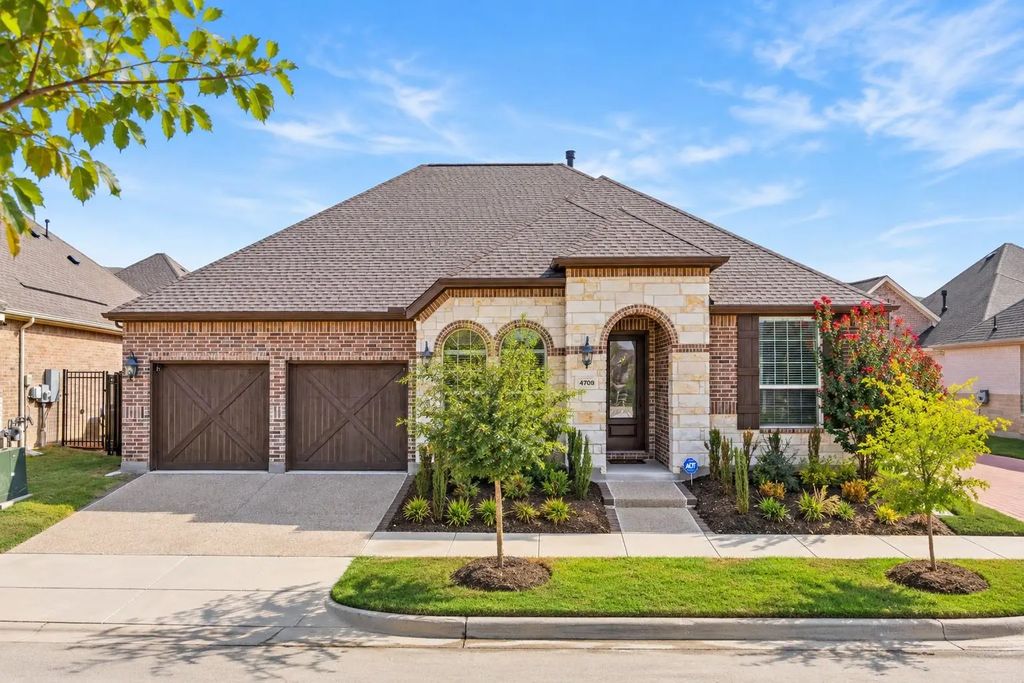 4709 Kings Garden Parkway, Arlington