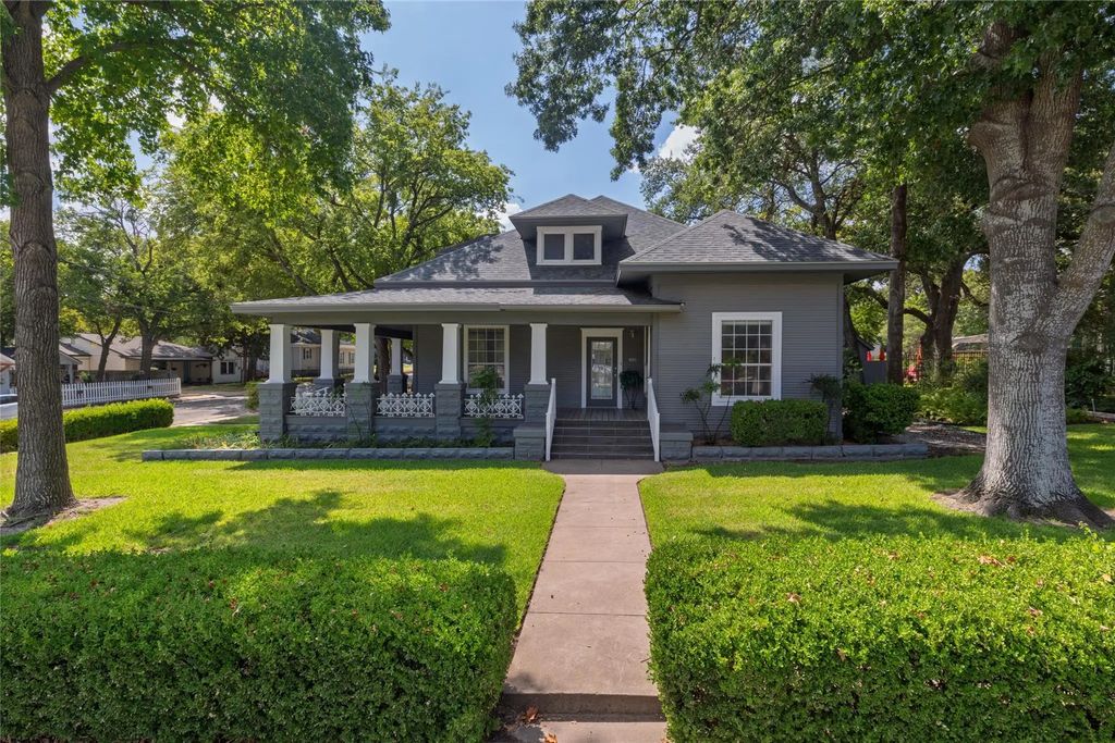 401 W Lee, Weatherford