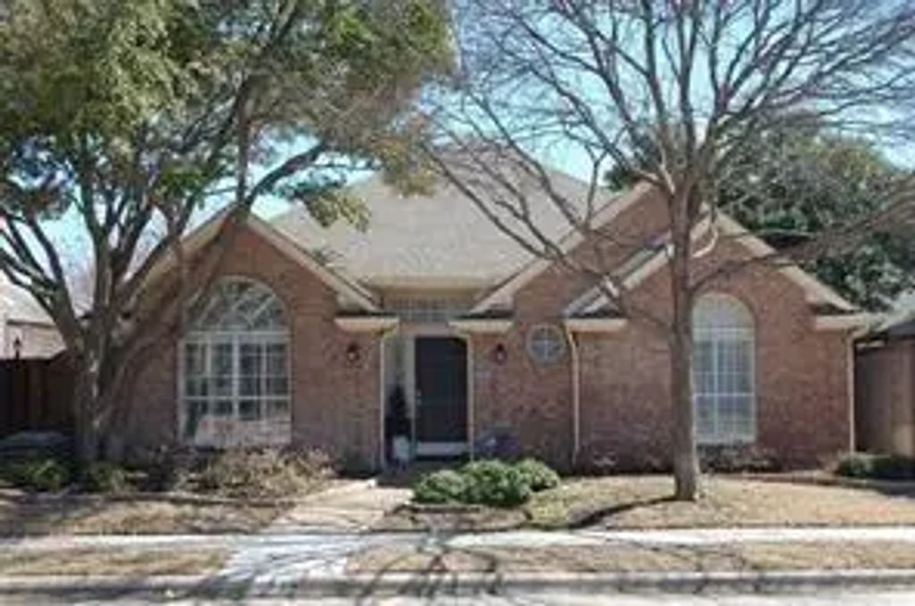 8636 Mill Creek Road, Irving
