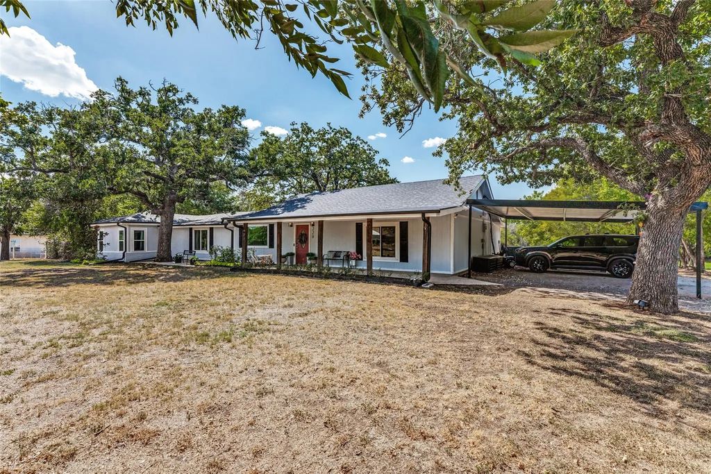 220 Ash Creek Drive W, Sanctuary