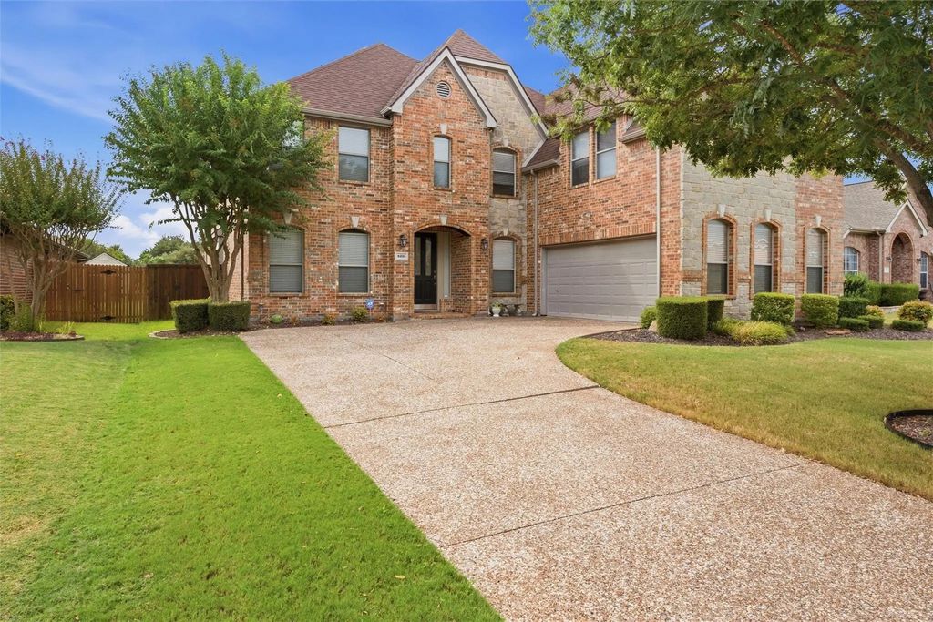 4214 Calloway Drive, Mansfield