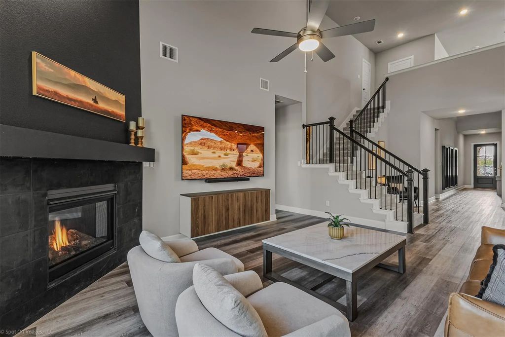 1302 20th Street, Argyle