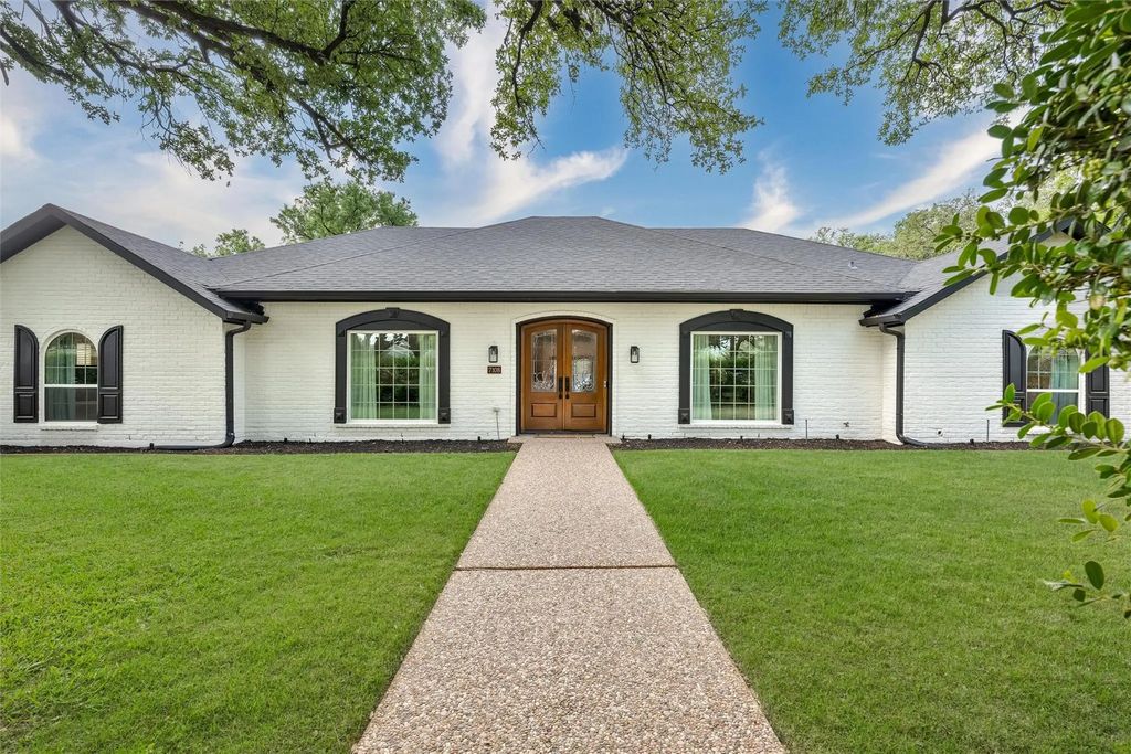 7108 Hunters Ridge Drive, Dallas