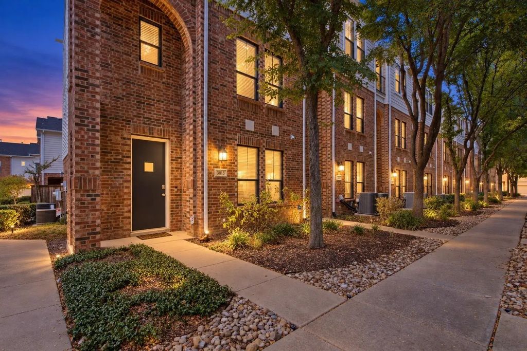 3815 Birkdale Drive, Fort Worth