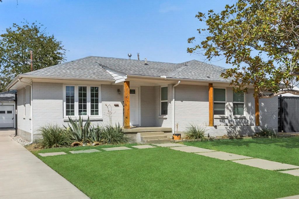 3727 Hawick Lane, Dallas