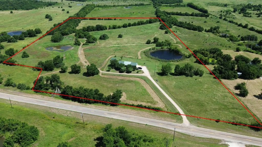 2271 Farm Road 2949 N, Cooper