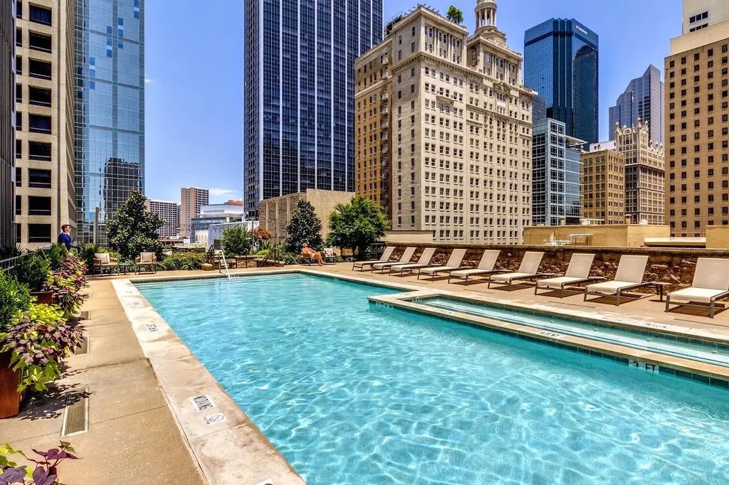 1200 Main Street 804, Dallas